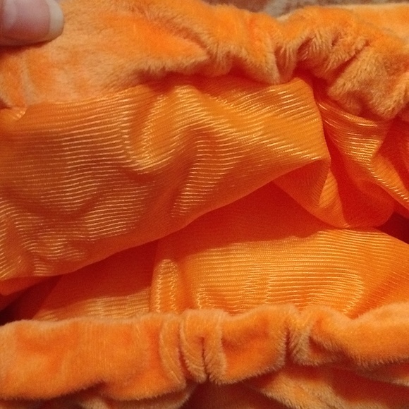 Baby size 0-6 months little pumpkin costume from Target - Picture 4 of 4